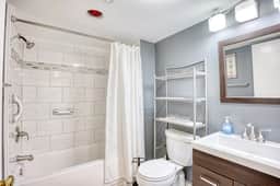 Waterpointe 1 Unit 407 - Image 5