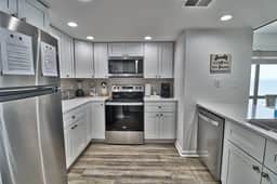 Waterpointe 1 Unit 701 - Image 2
