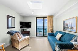 Waterpointe 1 Unit 1006 - Image 3