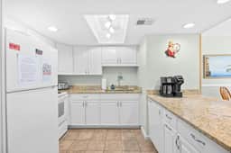 Waterpointe 1 Unit 1006 - Image 4