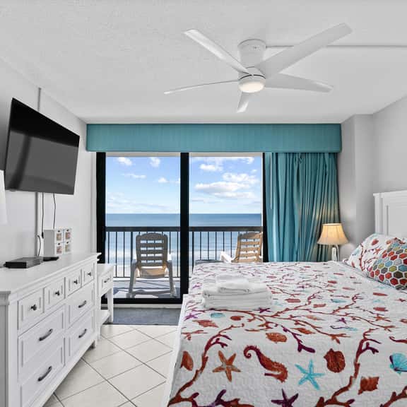 Waterpointe 1 Unit 806 - Image 1