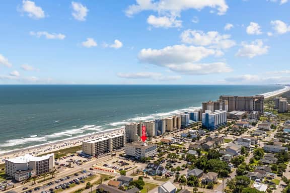 Ocean Breeze Luxury Resort Unit 3C - Image 2