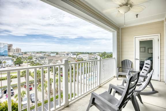 Ocean Breeze Luxury Resort Unit 4B - Image 3