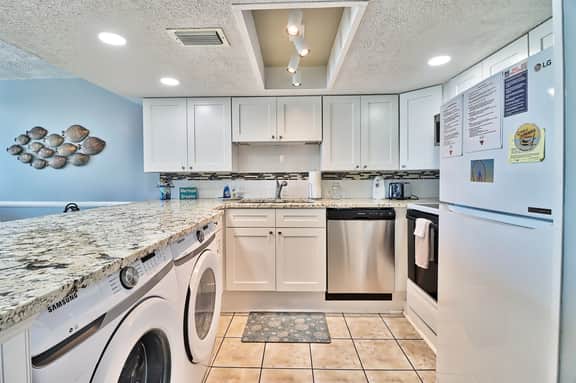 Waterpointe 1 Unit 1004 - Image 2