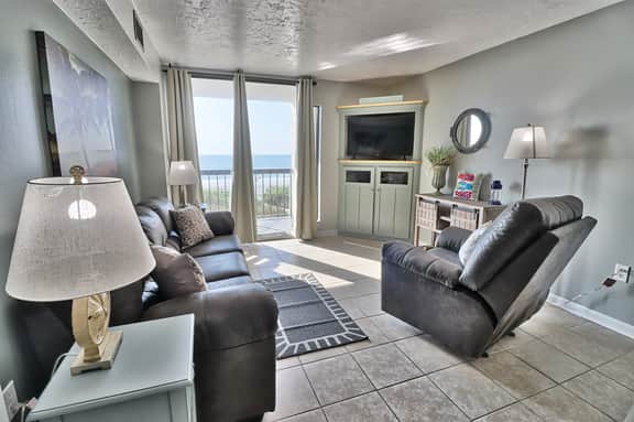 Waterpointe 1 Unit 304 - Image 2