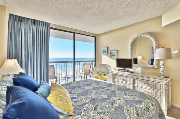 Waterpointe 1 Unit 604 - Image 4