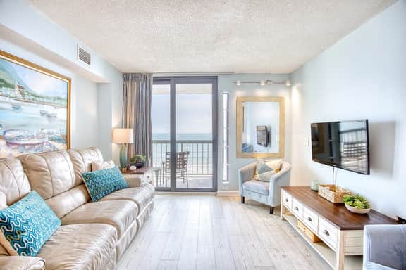 Waterpointe 1 Unit 704 - Image 2