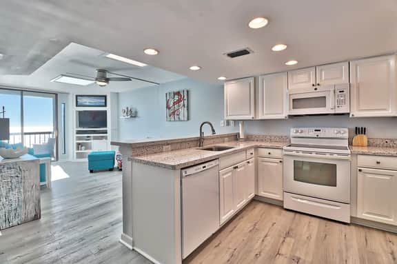 Waterpointe 1 Unit 1002 - Image 5