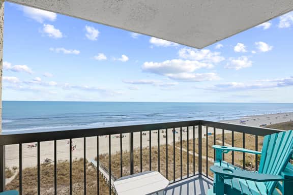 Waterpointe 1 Unit 707 - Image 2