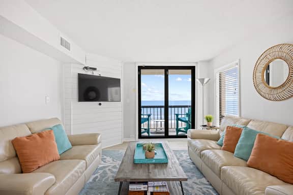 Waterpointe 1 Unit 707 - Image 3