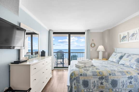 Waterpointe 1 Unit 803 - Image 2