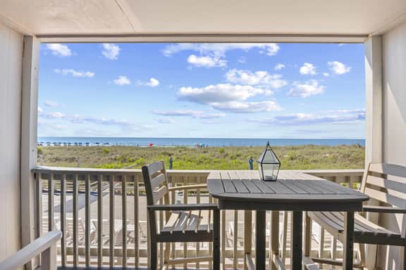 Chateau By the Sea - Image 4