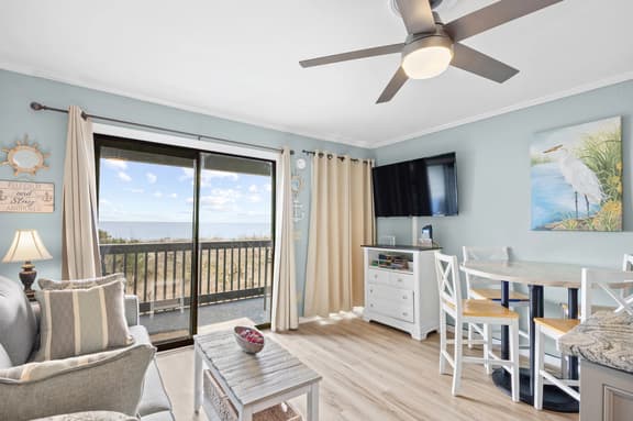 Sea Cabin Resort Unit 104 - Image 1