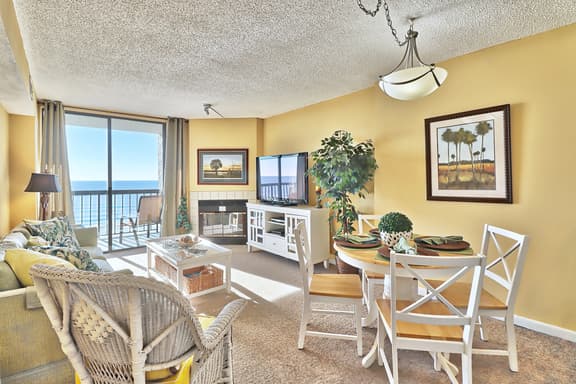 Waterpointe 1 Unit 604 - Image 1