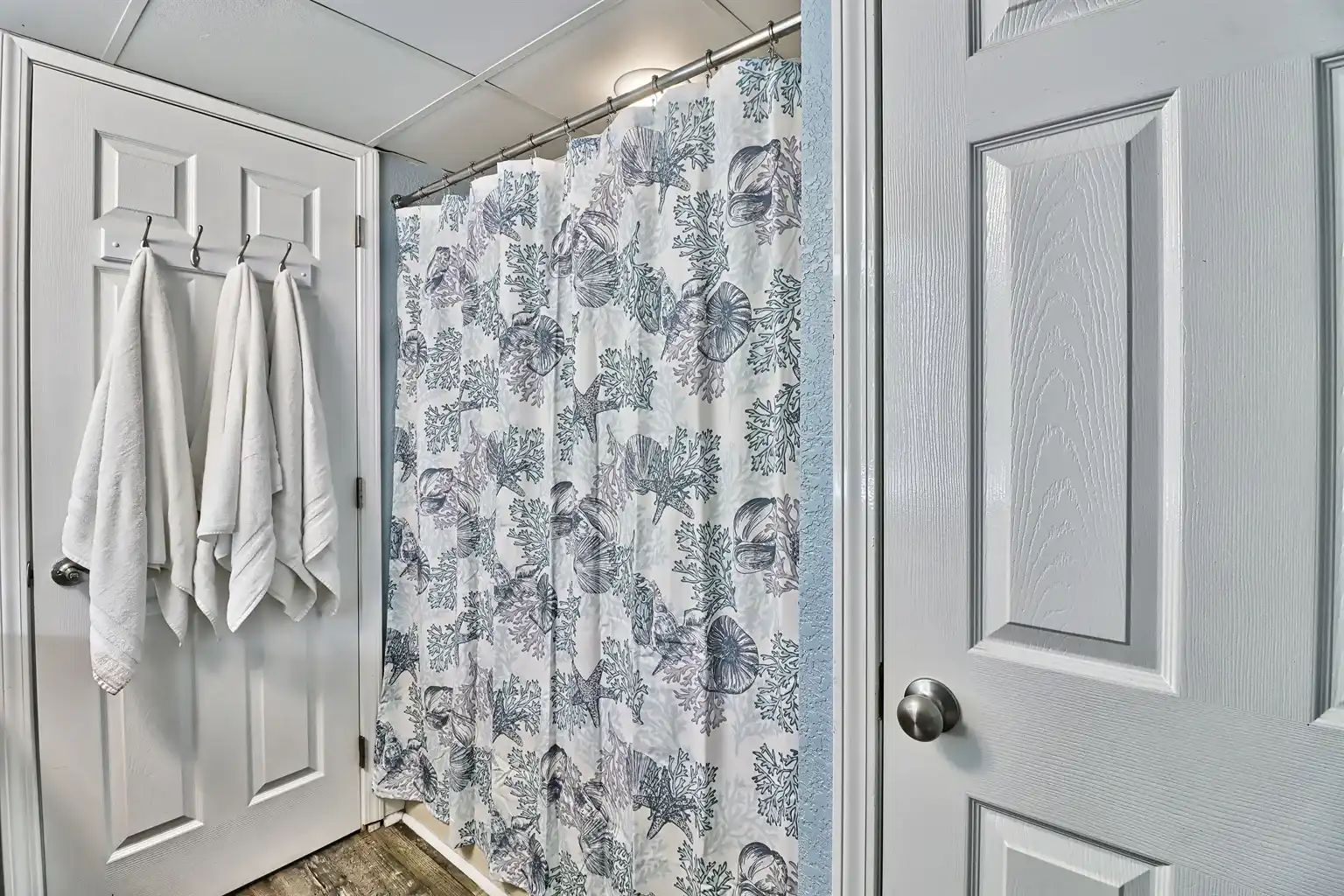 Tub/shower