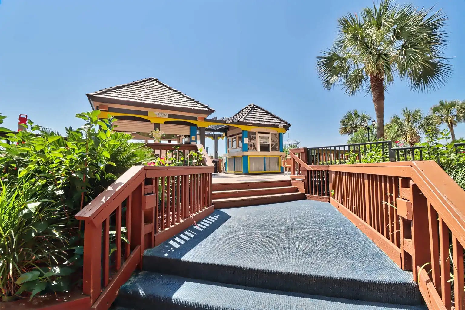 walkway to beach