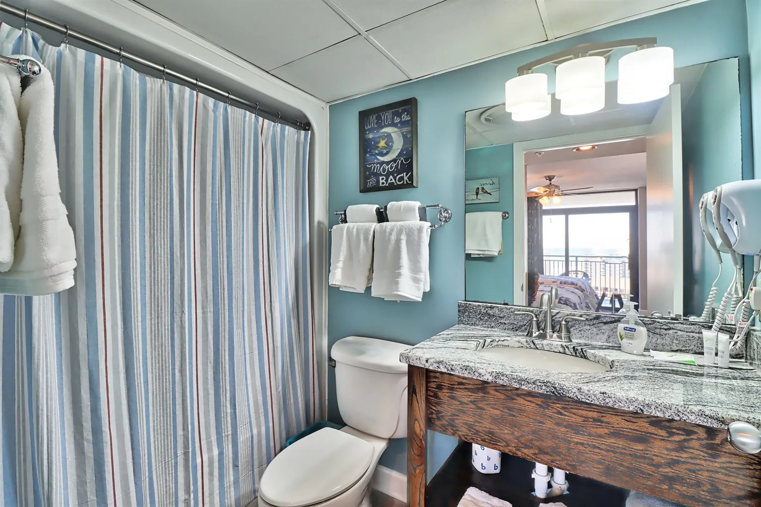 Master bath room