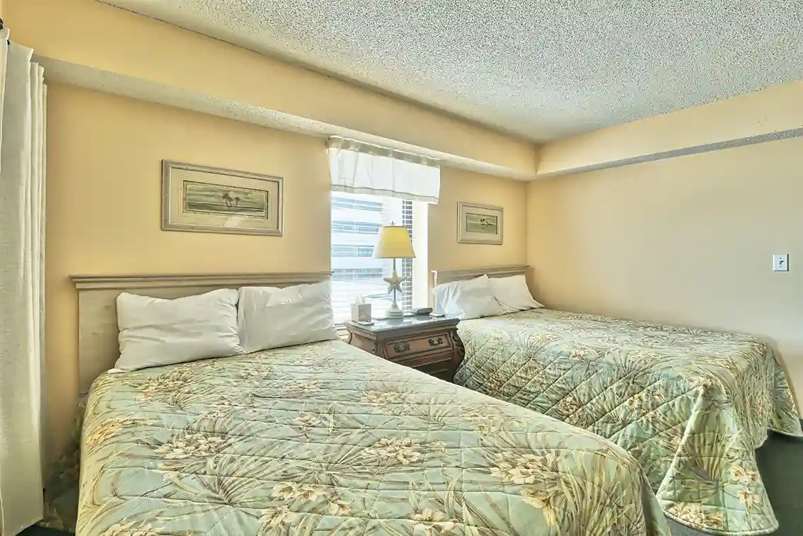 sleeps 4