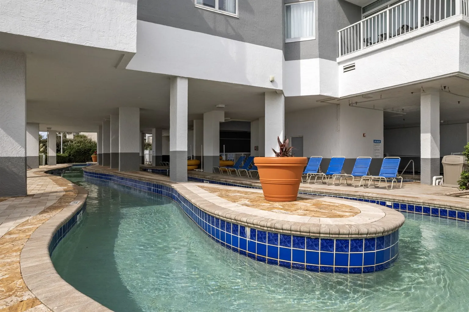 lazy river