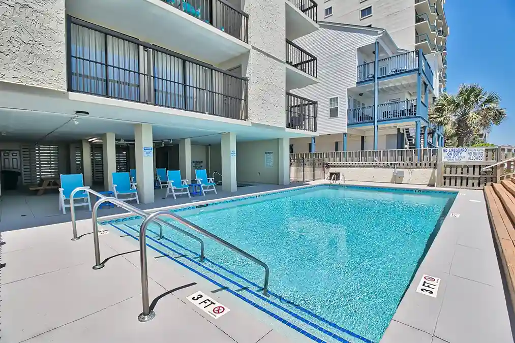 out door pool