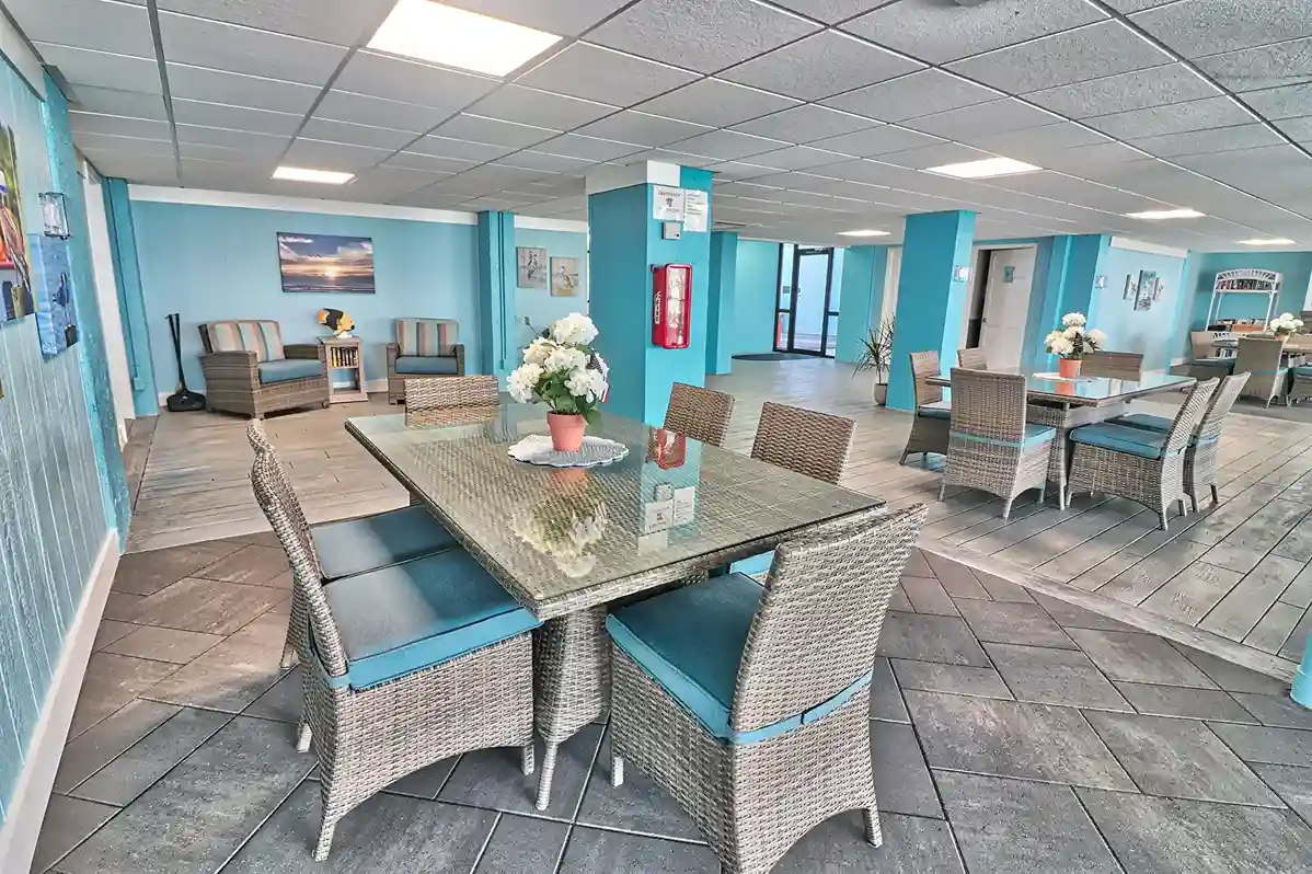 lobby seating for 25