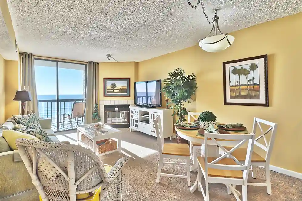 Gorgeous ocean views