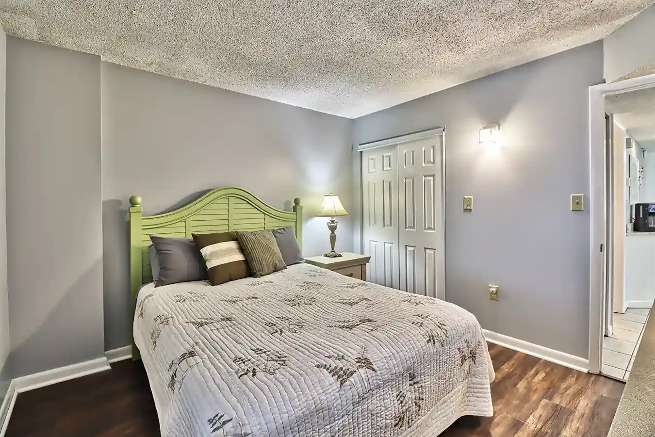 2nd queen bedroom