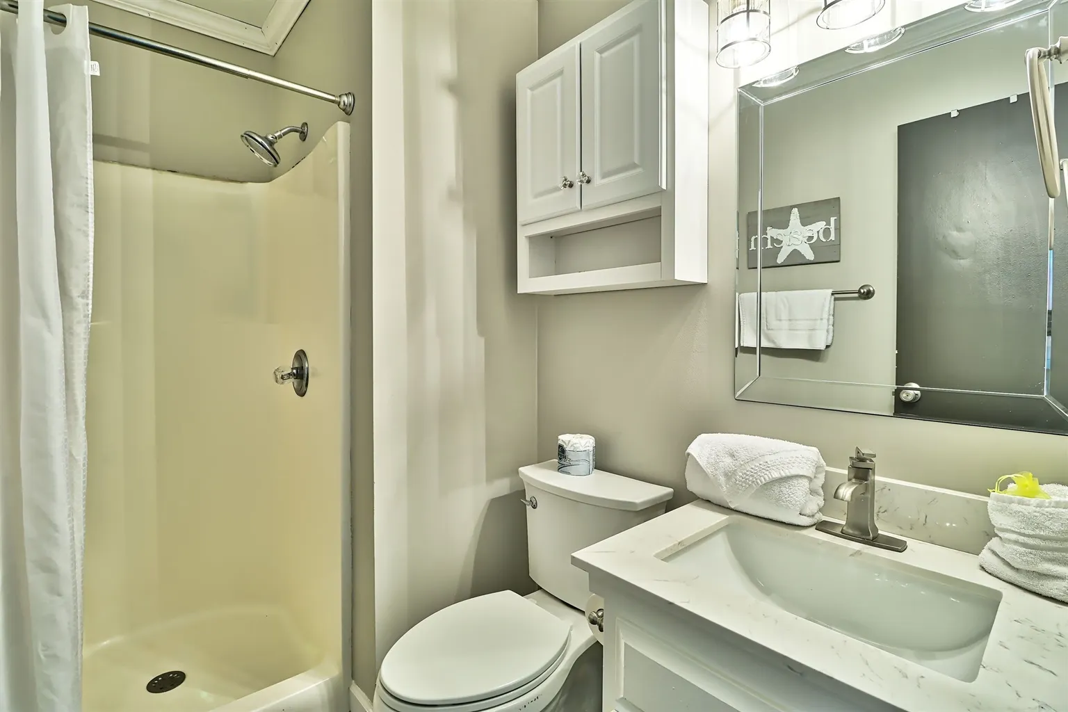 2nd bathroom