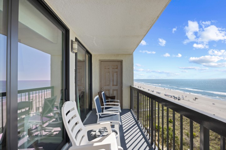 balcony seating